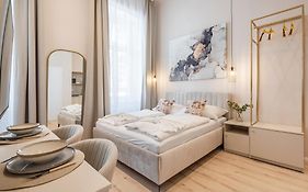 W30 - Wesselenyi Charming Apartment - Best Location By Bqa