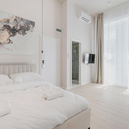 W30 - Wesselenyi Charming Apartment - Best Location By Bqa Budapest Kültér fotó