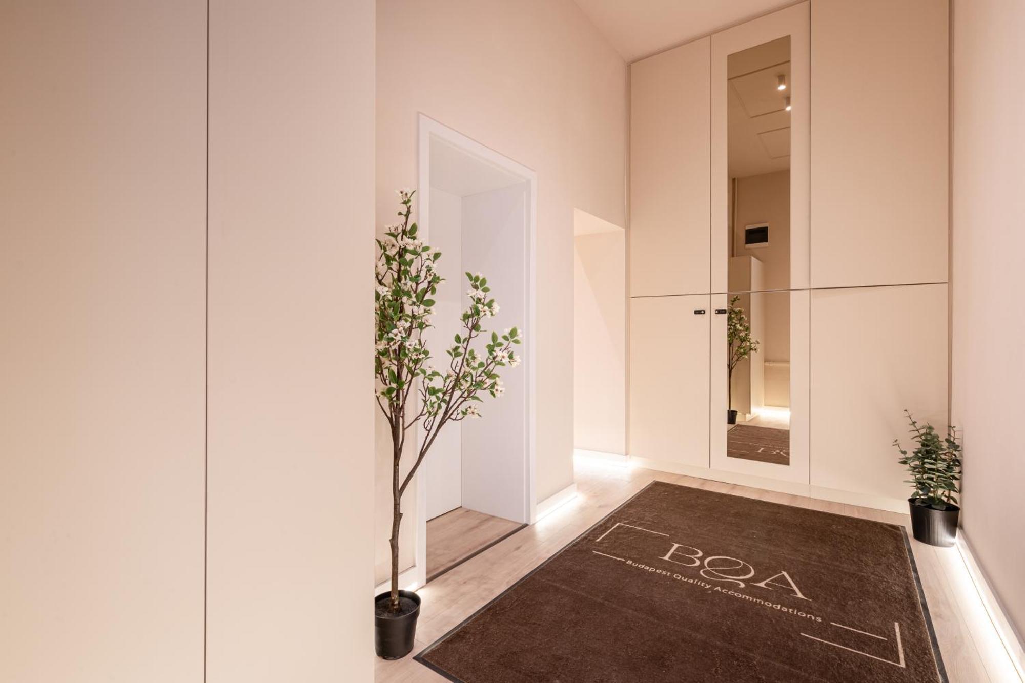 W30 - Wesselenyi Charming Apartment - Best Location By Bqa Budapest Kültér fotó