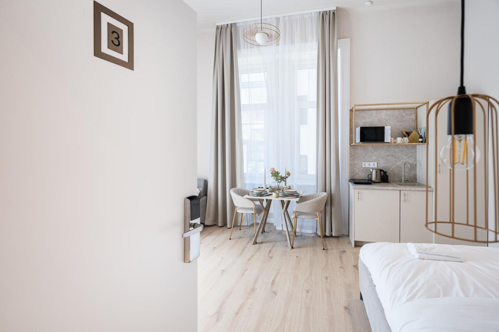 W30 - Wesselenyi Charming Apartment - Best Location By Bqa Budapest Kültér fotó